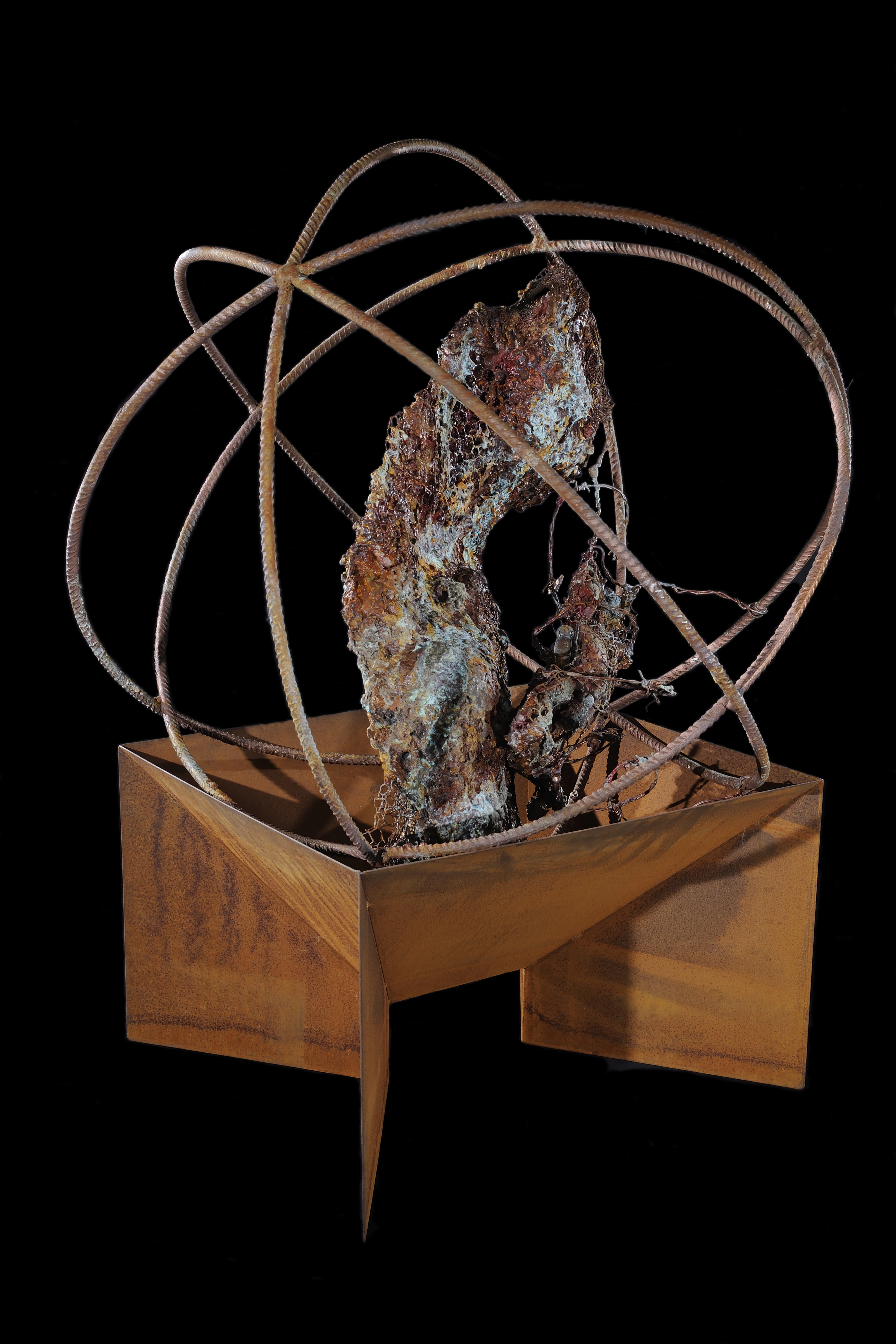 Economy over nature, Skulptur Economy over nature, Skulptur